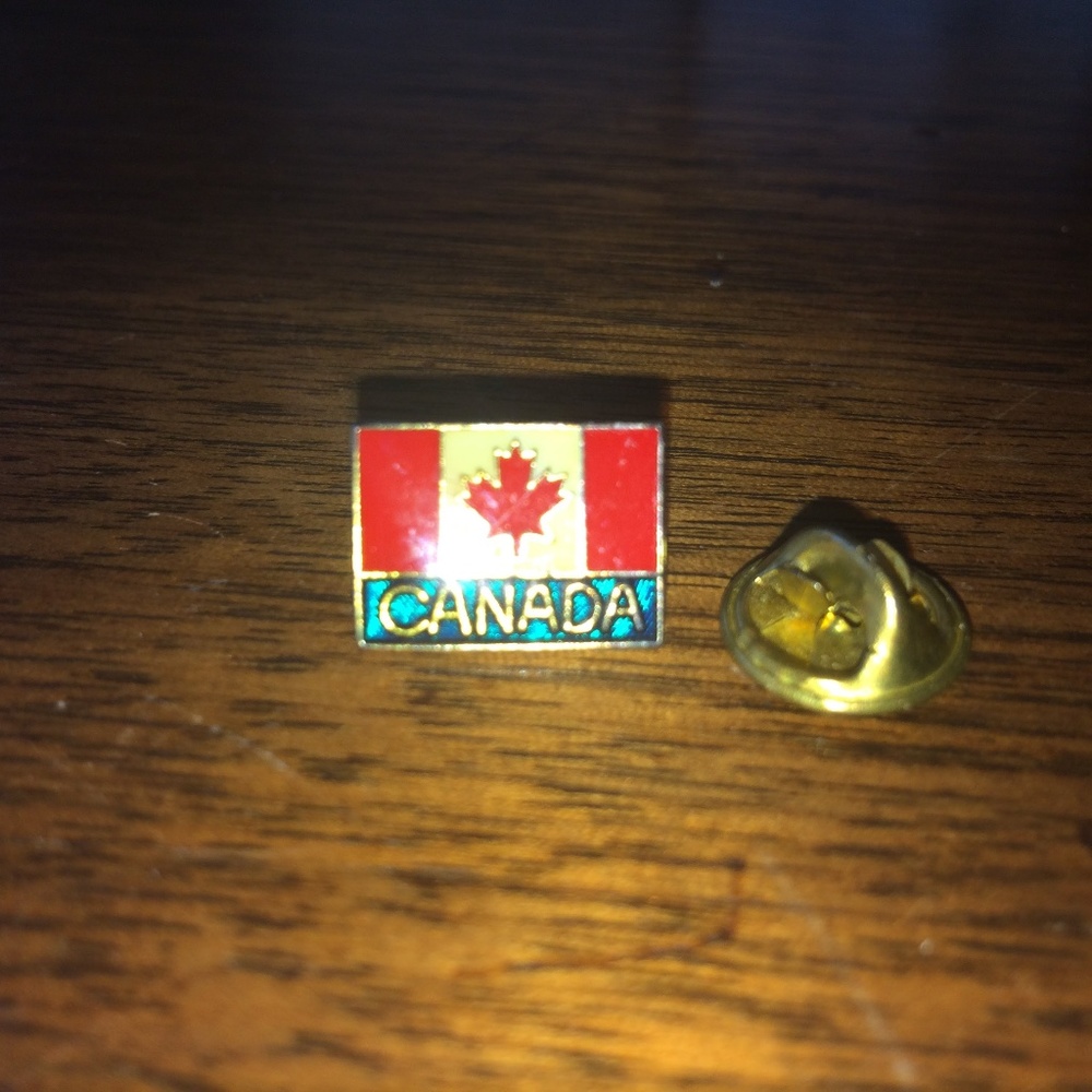 Canada Pin